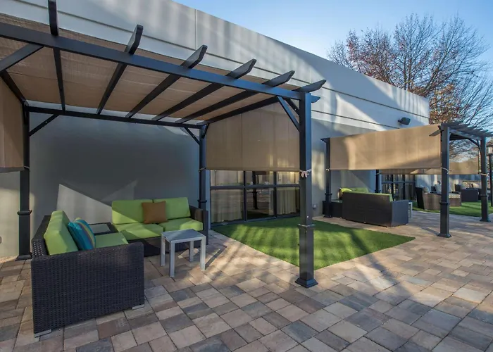 Doubletree By Hilton Salem - University, Nc 4*