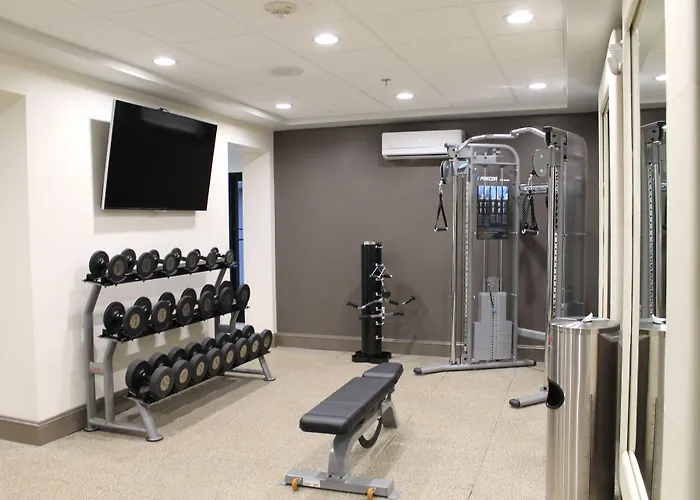 Doubletree By Hilton Salem - University, Nc 4*