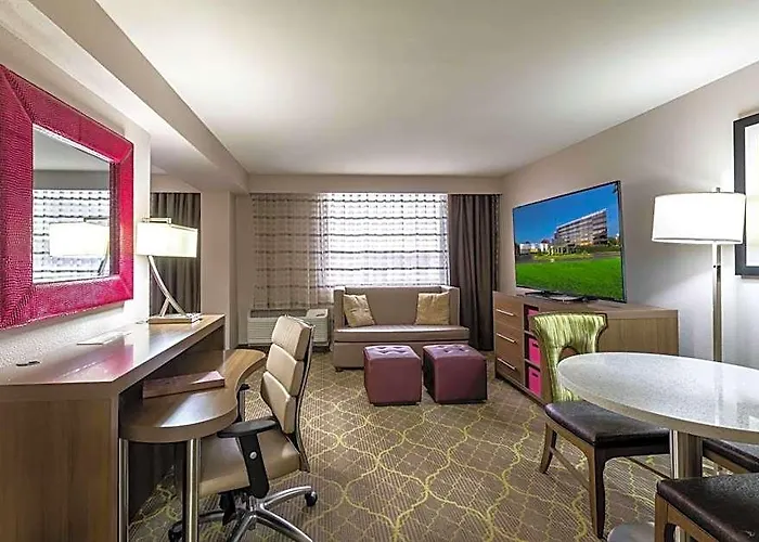 Doubletree By Hilton Salem - University, Nc Hotel 4*